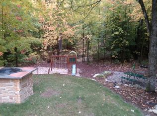 66 Emery Ln, Conway, NH 03818