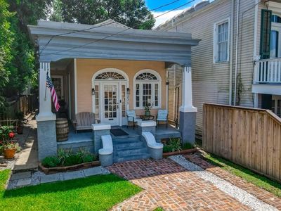 1025 General Pershing St, New Orleans, LA, 70115