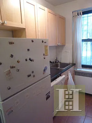 Rented by Halstead Real Estate | media 37