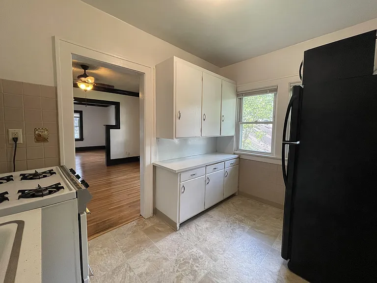 3216 E 25th St #2 — Photo 8