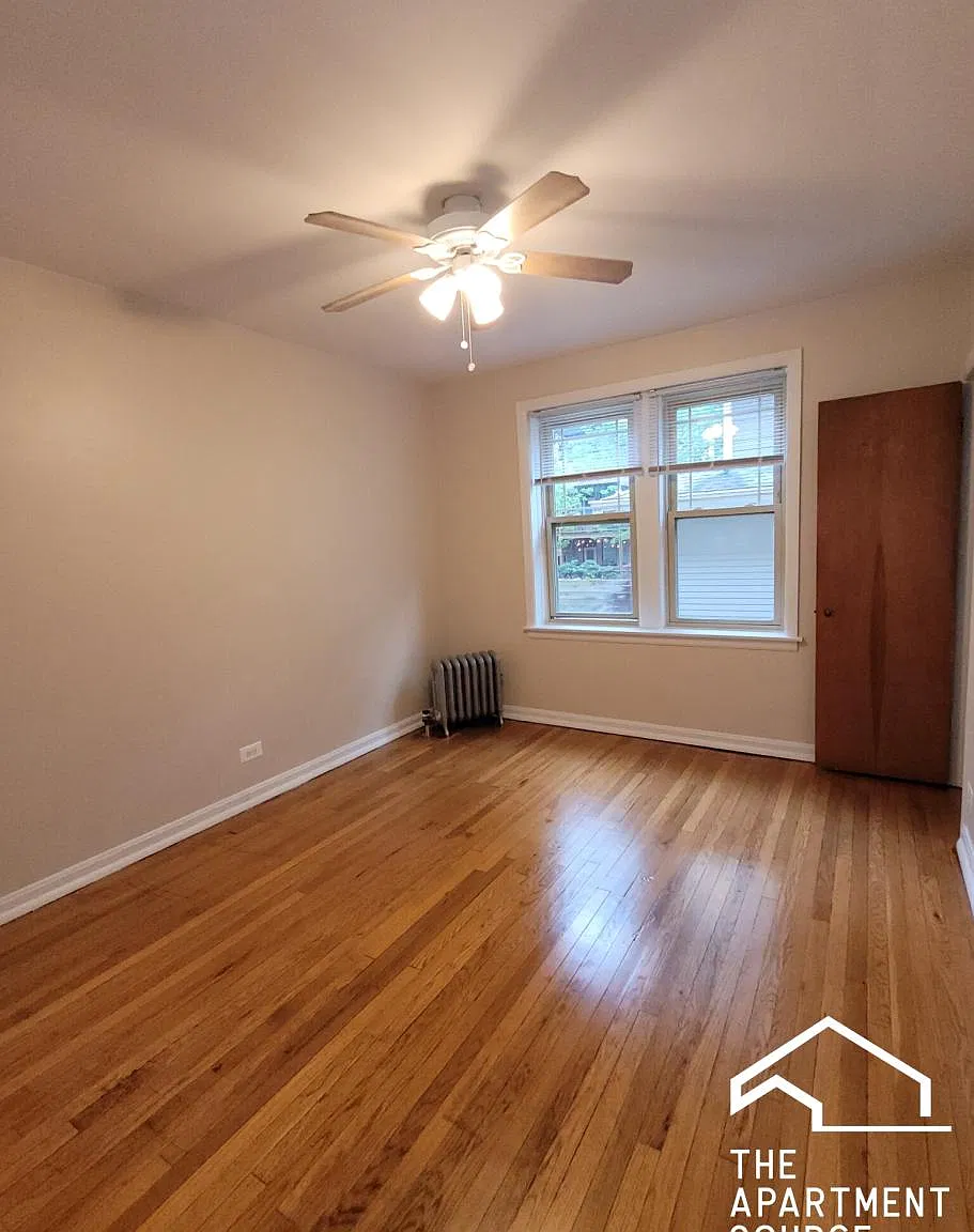 1914 West Lunt Avenue #1N — Photo 2