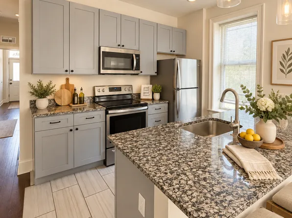 4419-21 Swan Ave