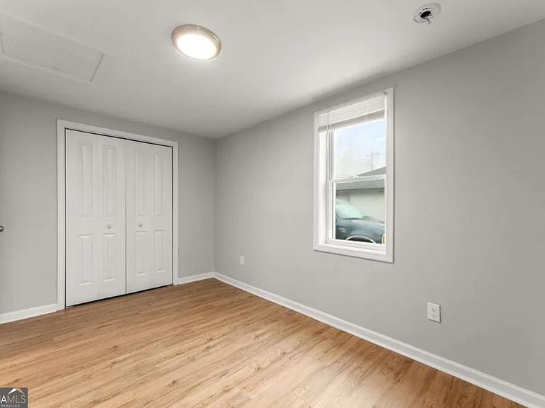 212 Walker Dr — Photo 12