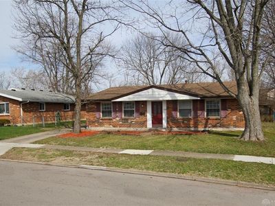 1749 Beaver Creek Ln, Dayton, OH, 45429