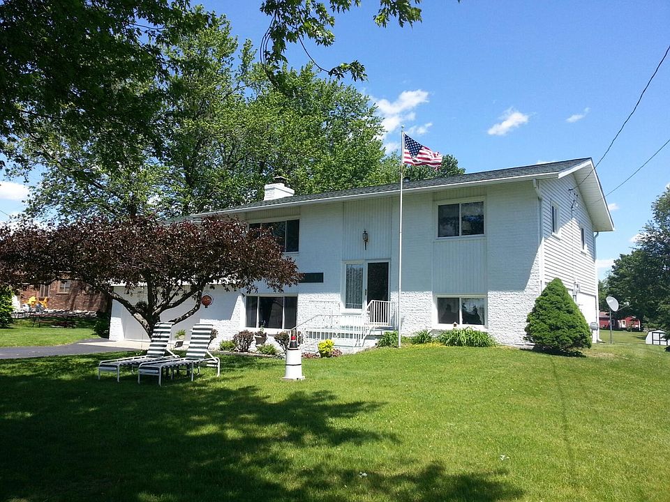1st image of 1924 W Manitou Dr