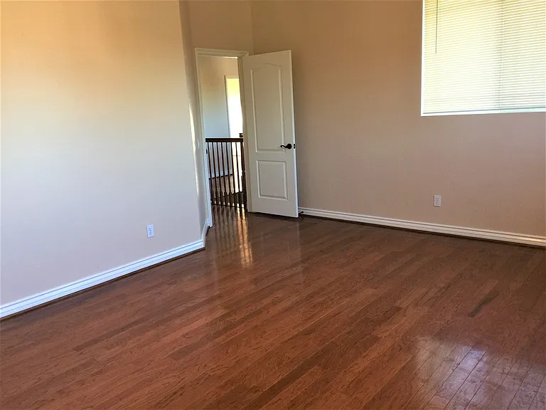 1396 S Creekside Dr S — Photo 12