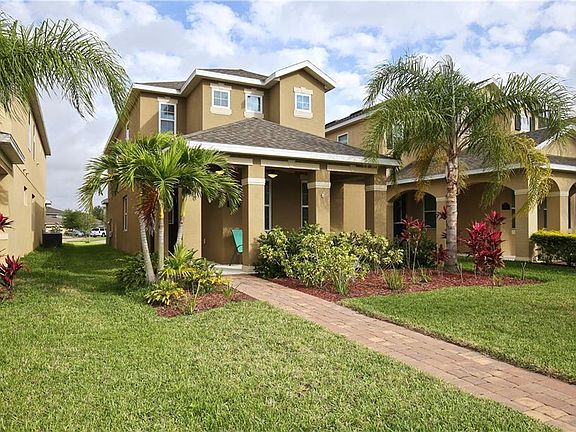 3rd image of 15144 Avenue Of The Arbors