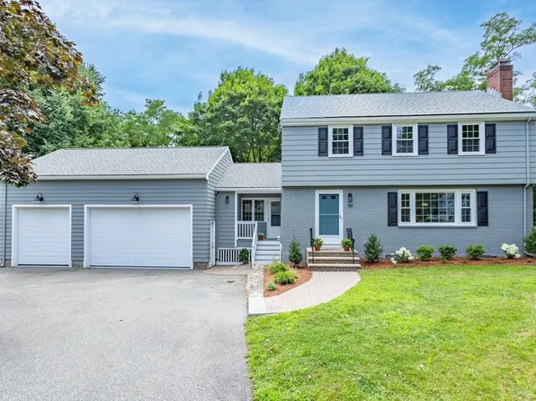 99 Blossomcrest Rd, Lexington, MA 02421