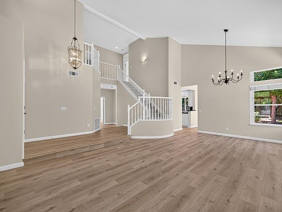5th image of 3466 Keswick Dr
