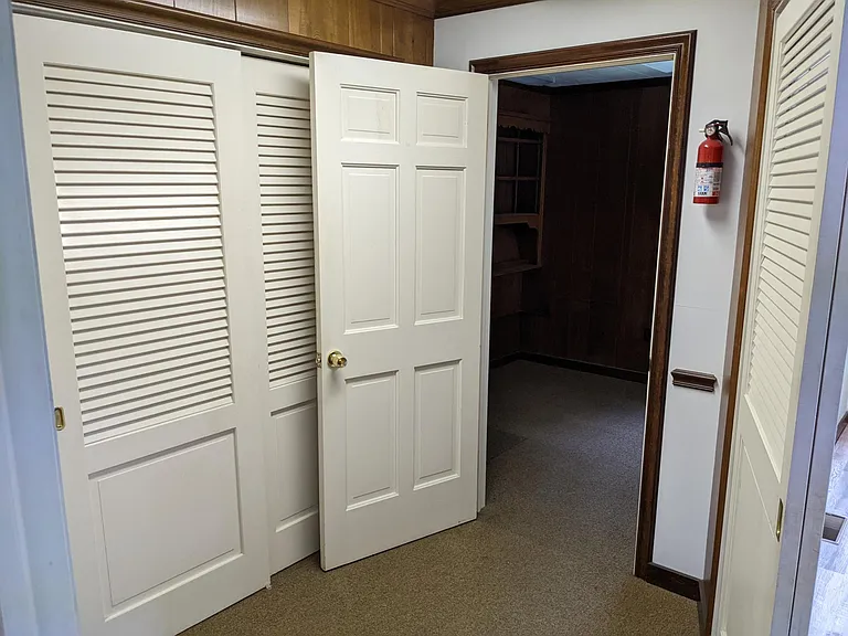 519 Wood St — Photo 34