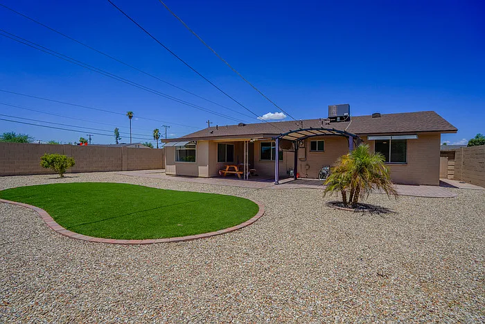 845 W Romo Jones St — Photo 10