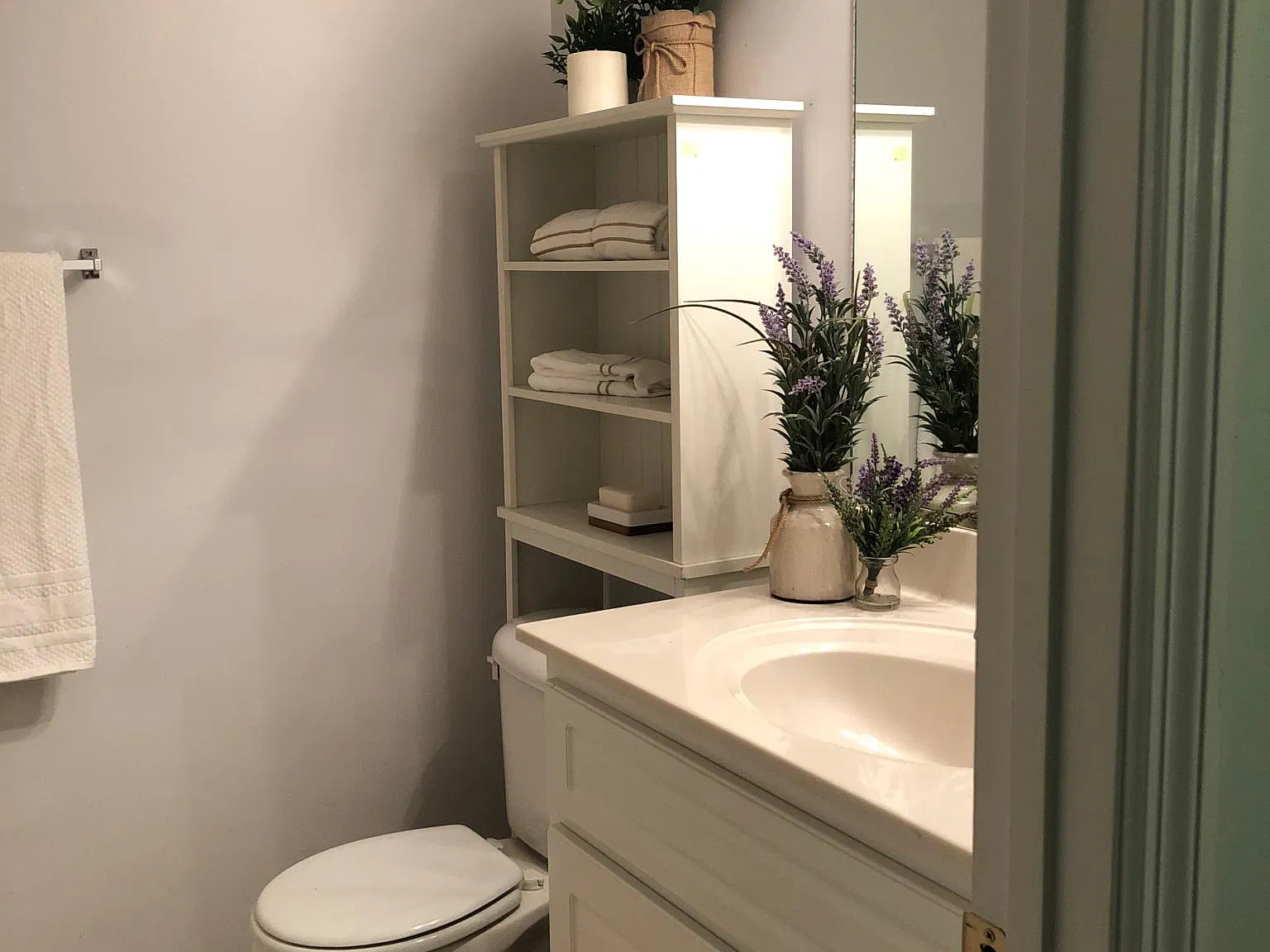 129 King Edward Way — Photo 3