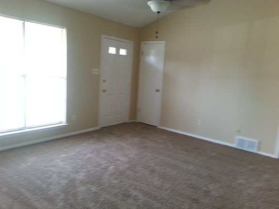 2nd image of 3775 Southbrook Dr