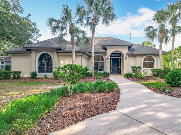 502 Canopy Ln, Lady Lake, FL 32159
