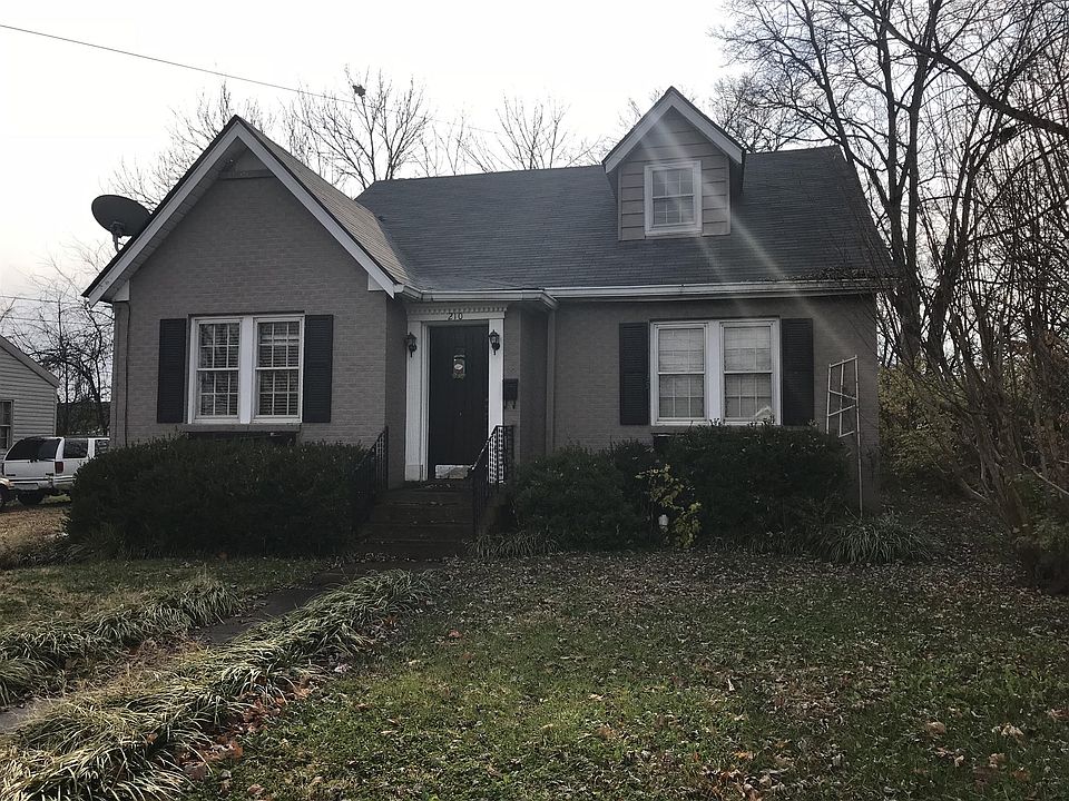 1st image of 210 Cumberland Dr