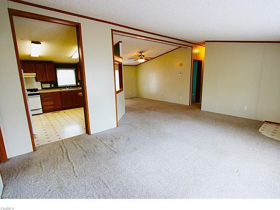5th image of 125 Mill St