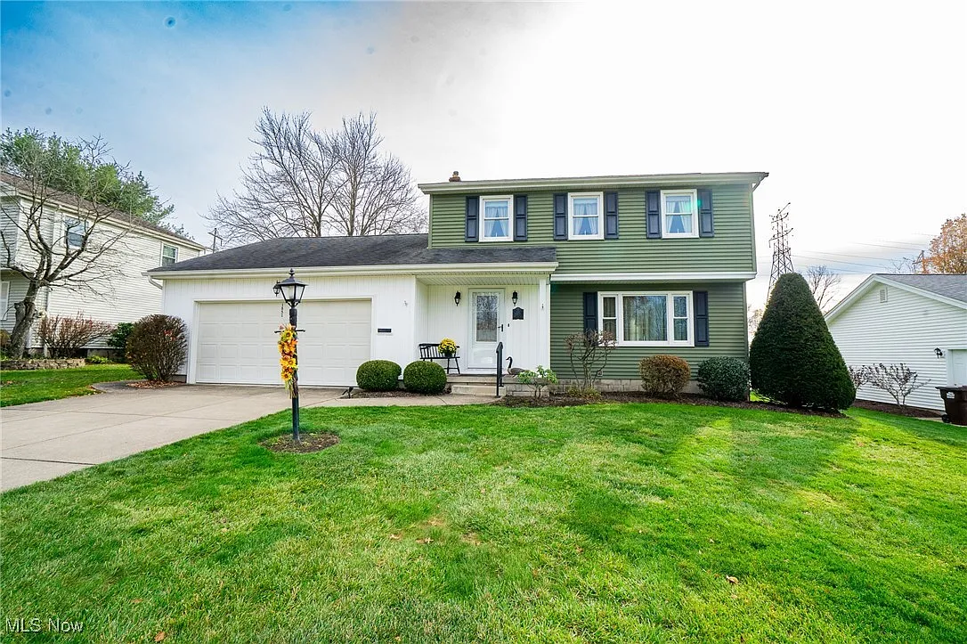 1851 Alverne Dr photo 1