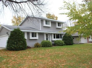 508 6th St W, Ada, MN 56510