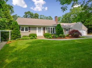13 Indigo Ln, Harwich, MA 02645