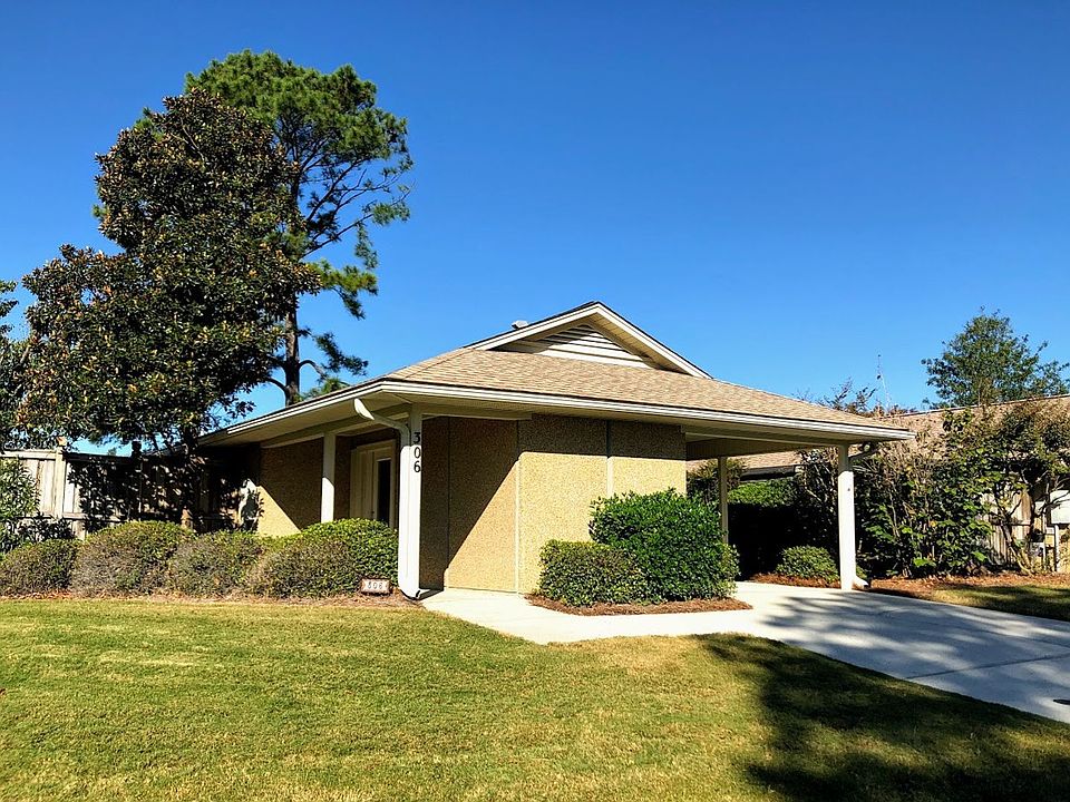 1st image of 306 Halyard Ct