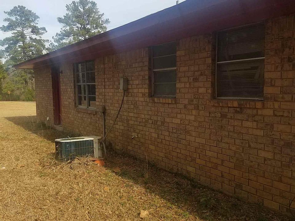 2nd image of 119 Belton Rd