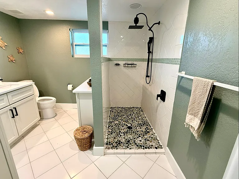 406 W Grace St — Photo 11