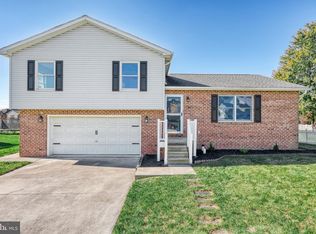 85 Thomas Dr, Mc Sherrystown, PA 17344