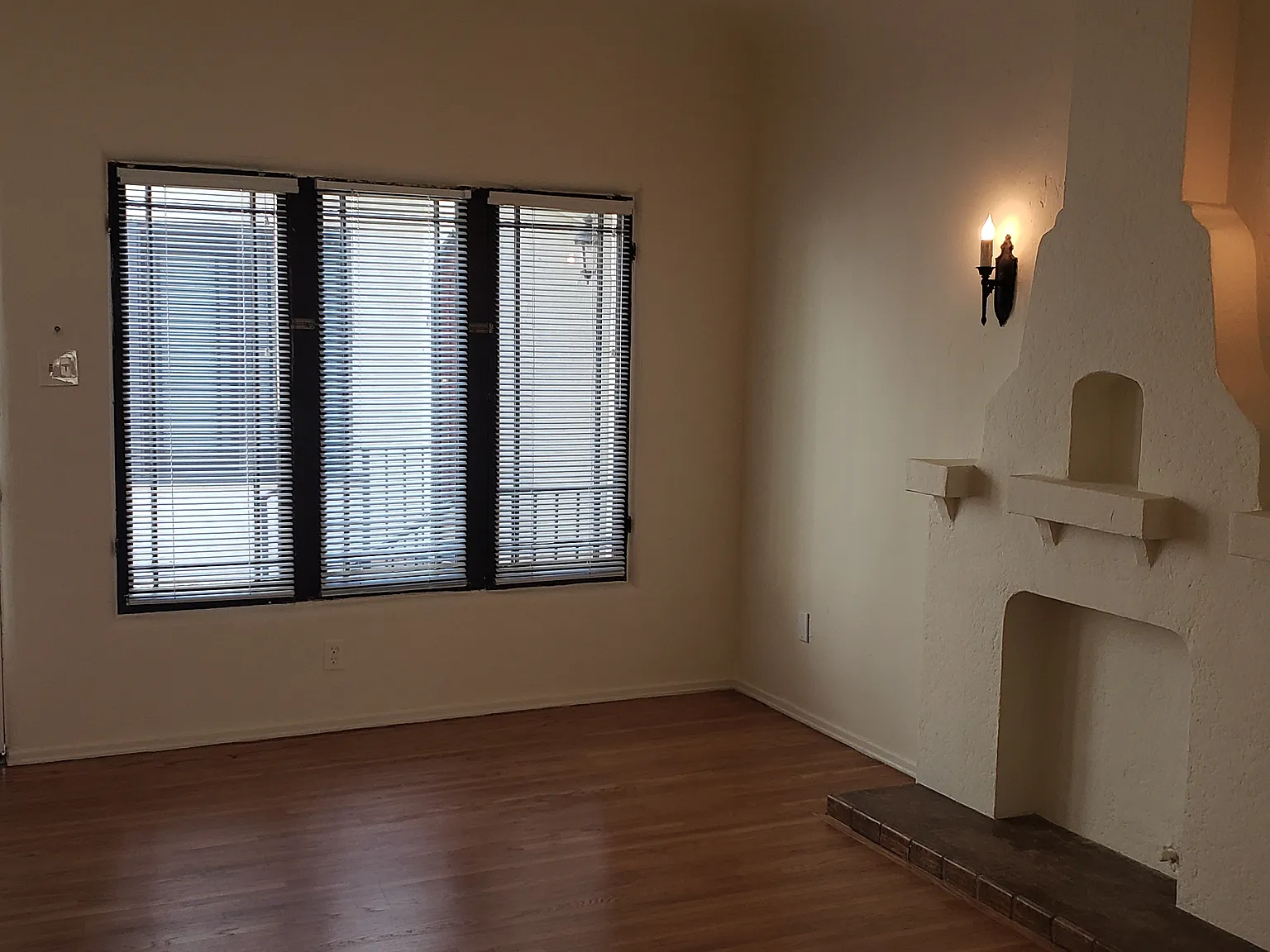 1 bed, 795 sqft, $2,250 — Photo 3