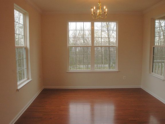 4th image of 20385 Belmont Park Ter Unit 105
