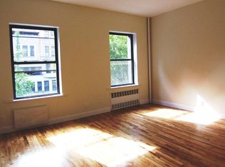 213 W 79th St APT 2A, New York, NY 10024