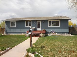 4417 Cheyenne Dr, Laramie, WY 82072