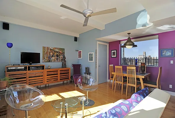 Sold by Corcoran | media 3