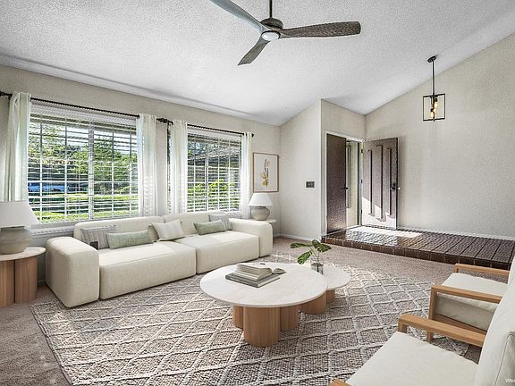 5th image of 2938 Spruce Way