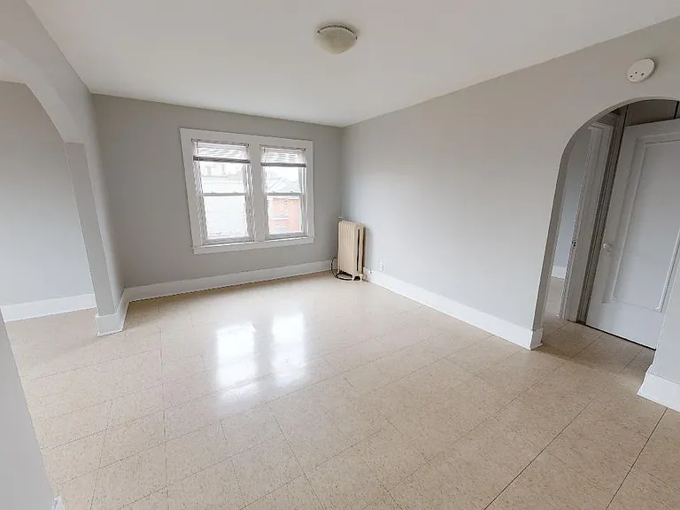 1290 Ouellette Ave #306 — Photo 7