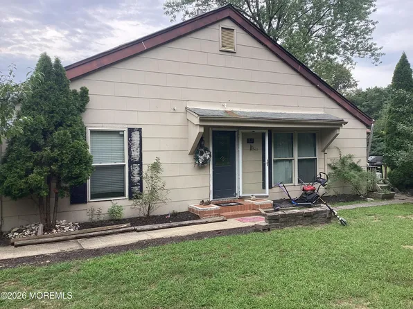 3 Botanical Way #304, Jackson, NJ 08527