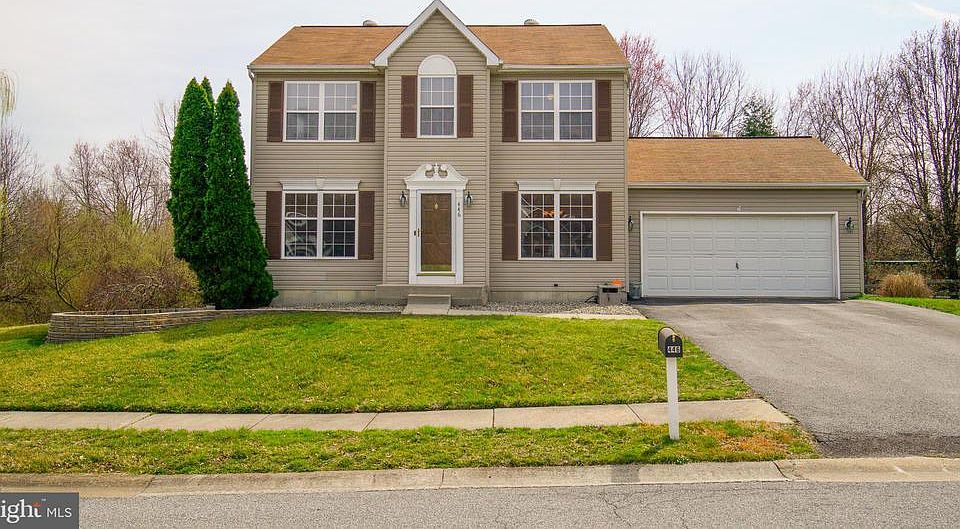 1st image of 446 S Barrington Ct