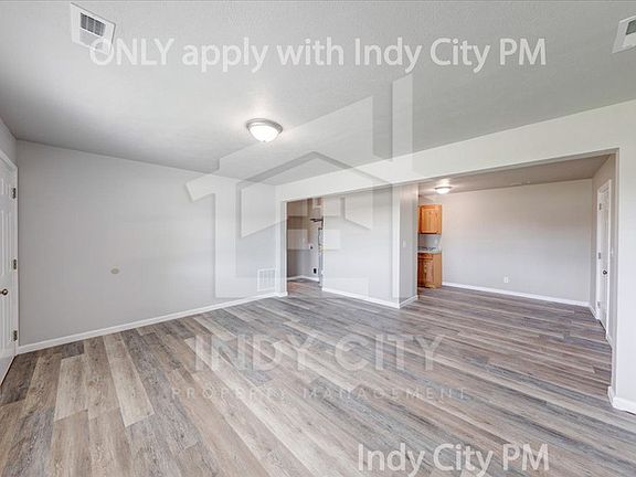 5th image of 4332 W 30th St