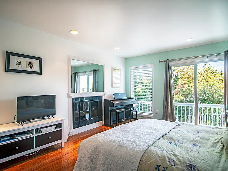 Tanners Neck Ln — Photo 13