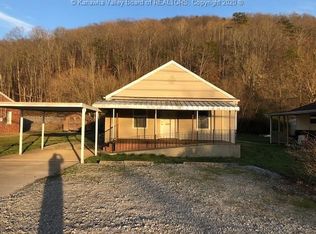 103 Main Ave, Nitro, WV 25143