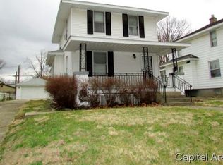 2525 S 9th St, Springfield, IL 62703
