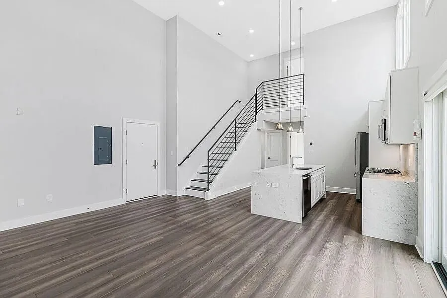 205 V St NW #202