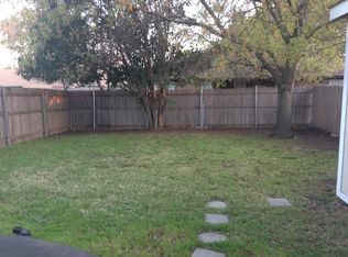 9931 Plainfield Dr, Fort Worth, TX 76108