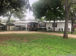 412 Dallas St, Bandera, TX 78003
