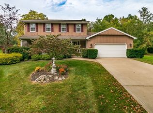 7856 Country Ct, Mentor, OH 44060