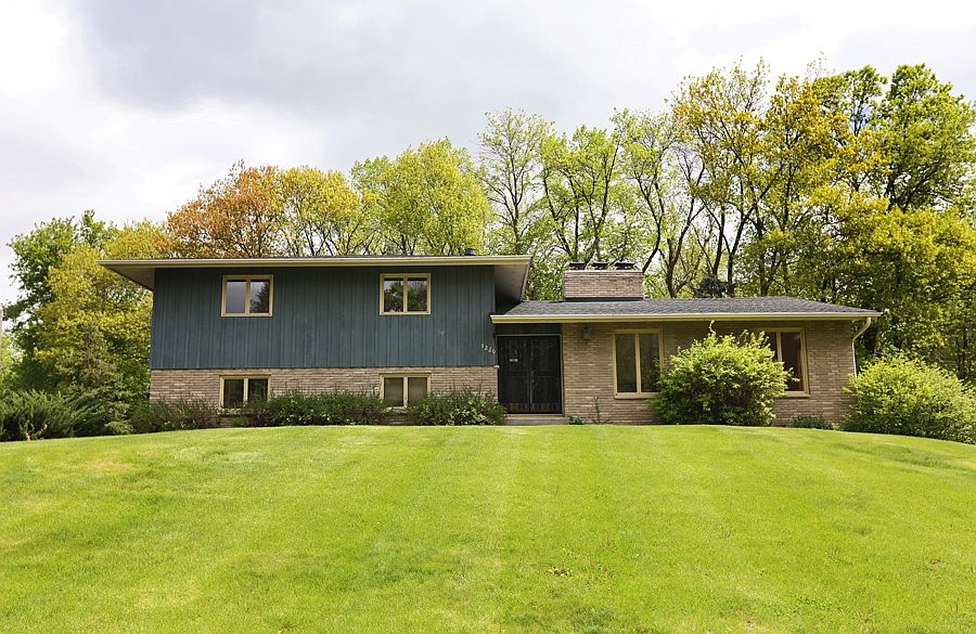 1st image of 1220 Urbandale Ln N