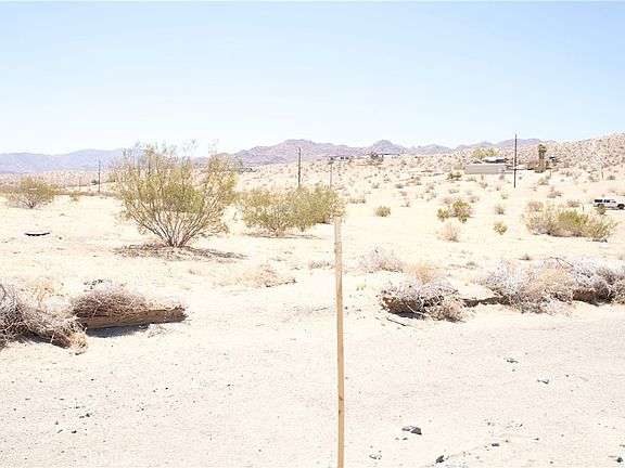 4th image of 66600 N Sunnyslope Dr Lot 31