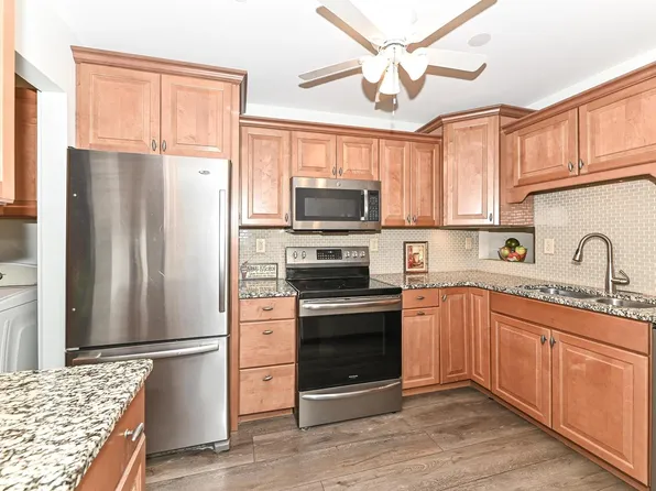 4215 N 100th STREET #166, Milwaukee, WI 53222