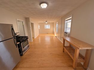 347 Woonasquatucket Ave FLOOR 2, North Providence, RI 02911