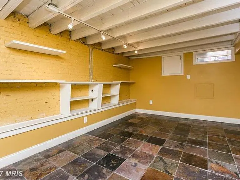 30 E Heath St #PRIMARYROOM — Photo 20