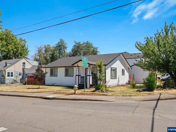 2481 Sunnyview & 2020 Park Avenue Rd NE, Salem, OR 97301